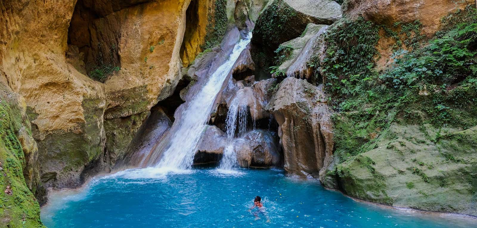 Bassin Bleu, Jacmel, Haïti Bassin Bleu, Jacmel, Haïti