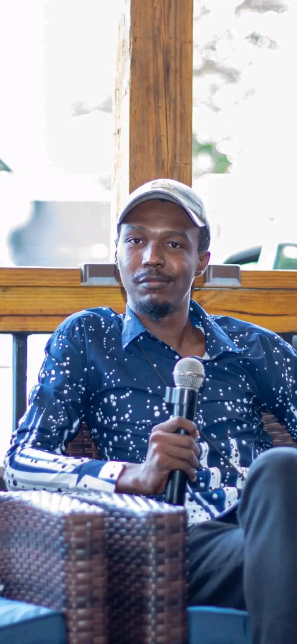 John Wisky Louirard, o engajamento de uma juventude que ainda acredita em Haiti