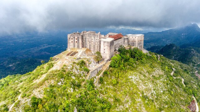 Le saviez-vous ? Haïti abrite le plus grand fort des Caraïbes Le saviez-vous ? Haïti abrite le plus grand fort des Caraïbes