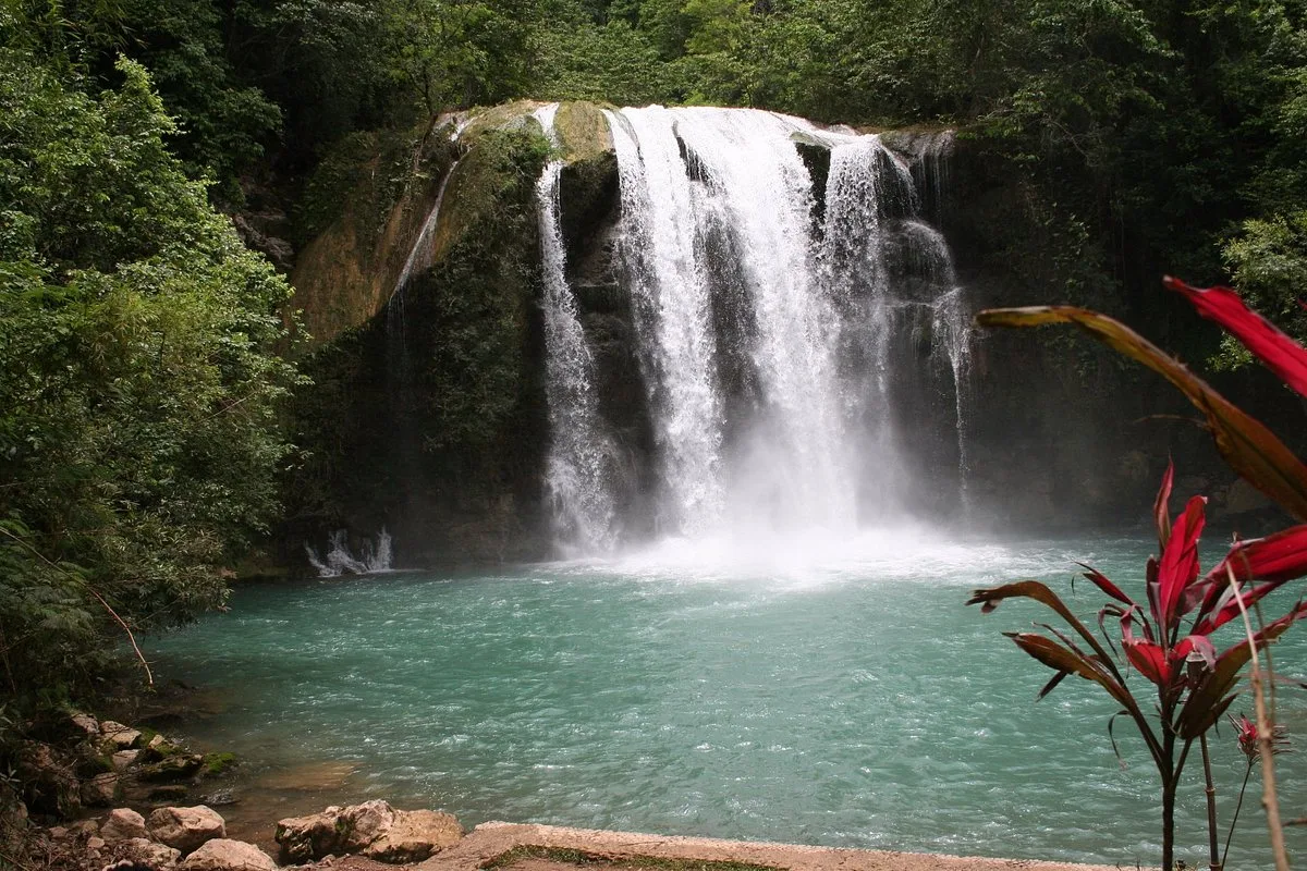 Haiti: Saut-Mathurine Haiti: Saut-Mathurine